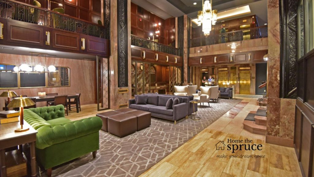 More About Hotel Phillips and Its Iconic Room
