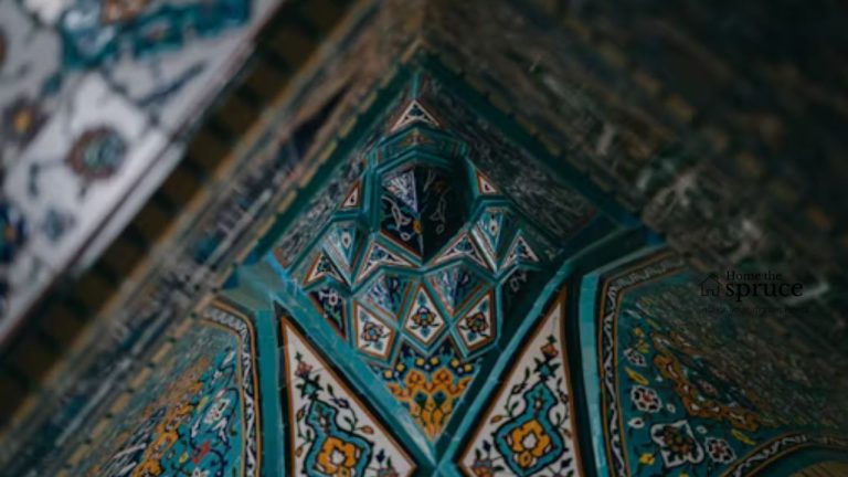  Why Isfahan Rugs Are the Crown Jewels of Persian Carpets