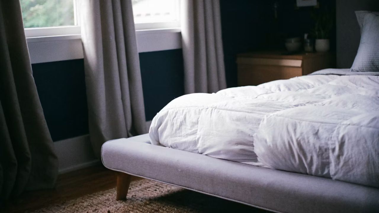 How to Make a Bed the Right Way A Simple Step by Step Guide