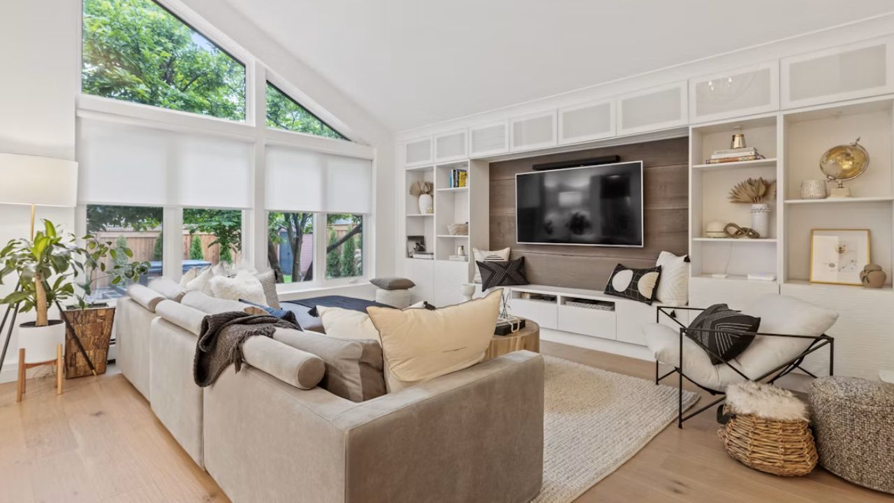 Small Living Room Ideas With TV That Actually Work
